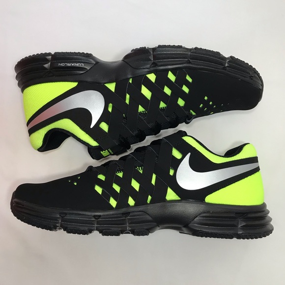 nike lunar fingertrap tr